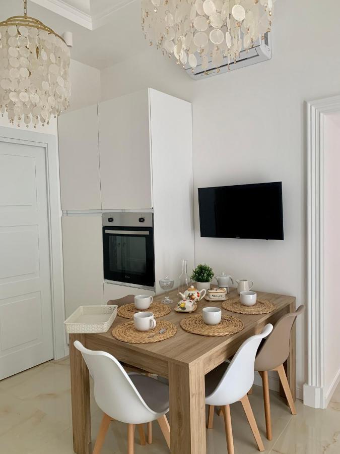 Ferdinando'S Home Naples Extérieur photo